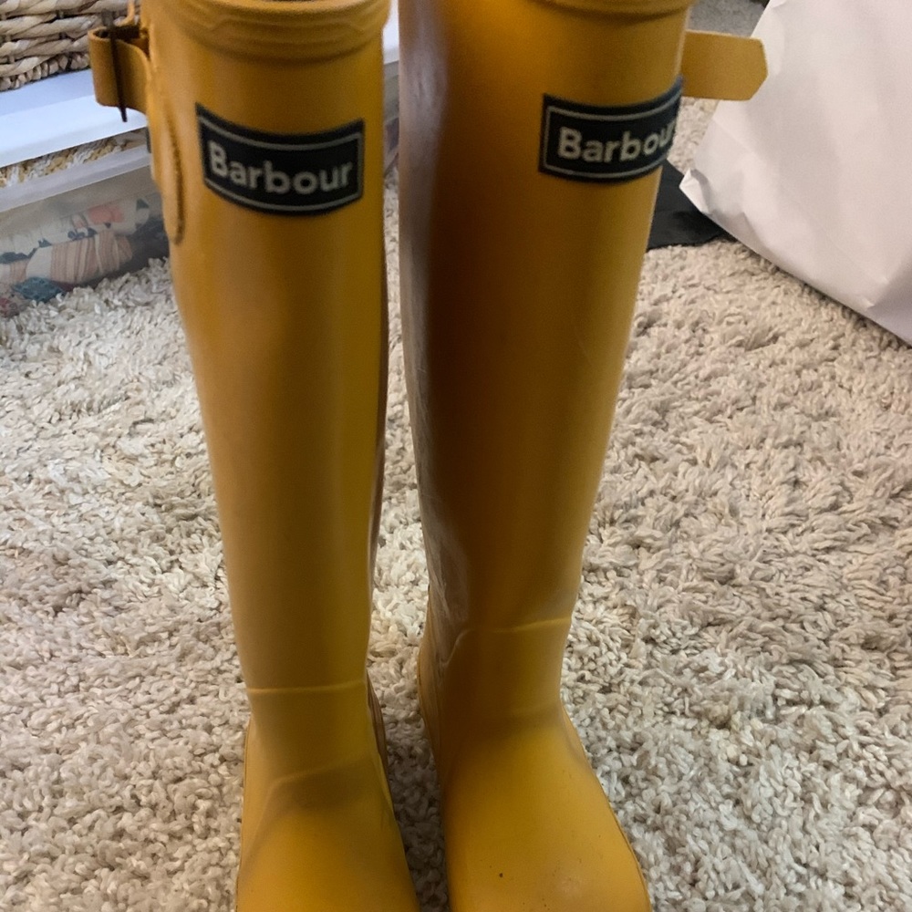 Women’s Barbour Yellow Rainboots